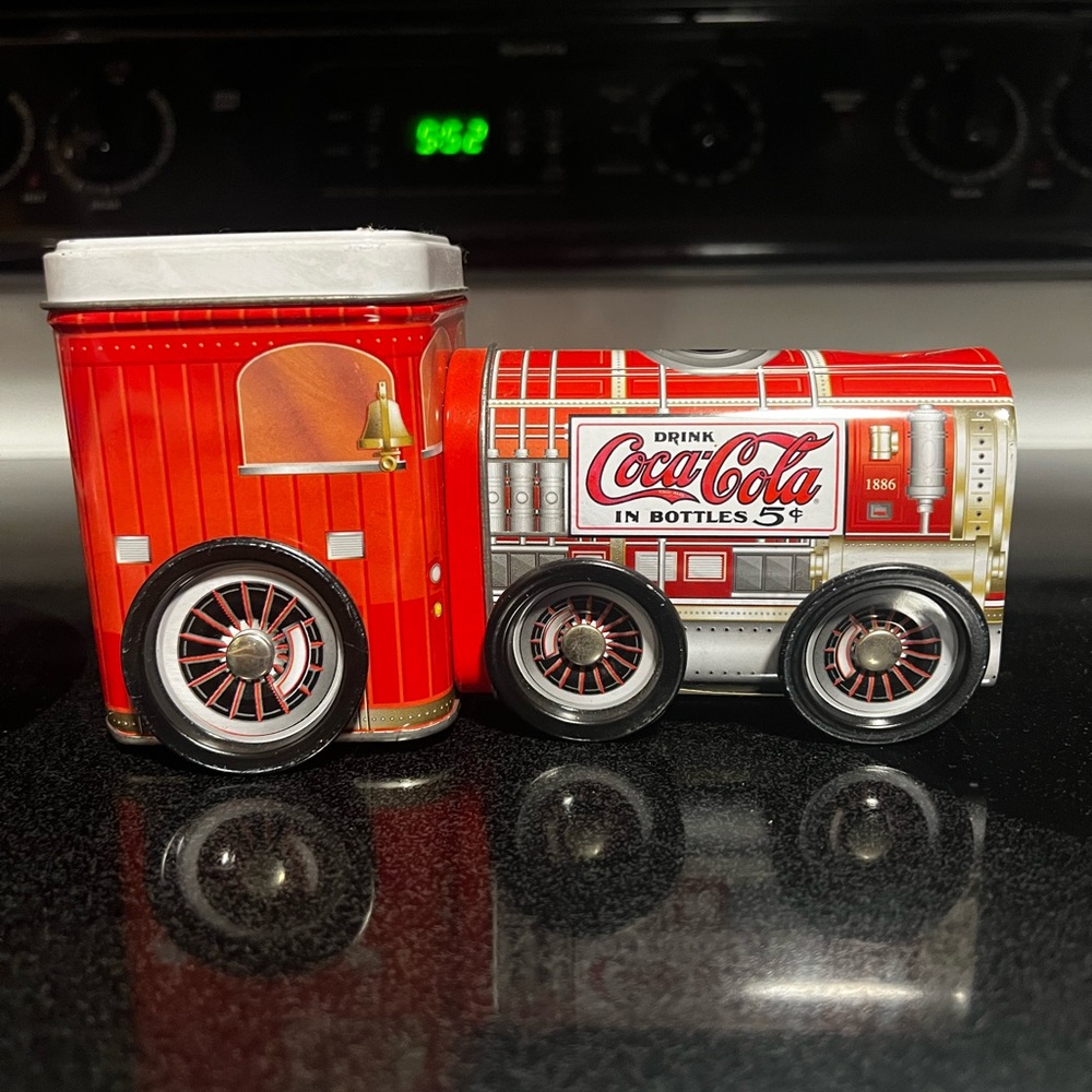 Vintage Tin Coca-Cola Train